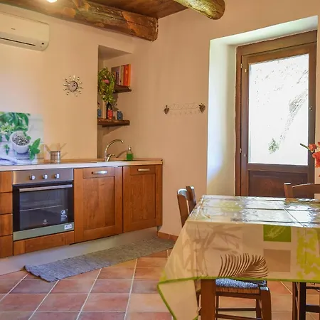 In Prignano Cilento With Wifi Holiday home *