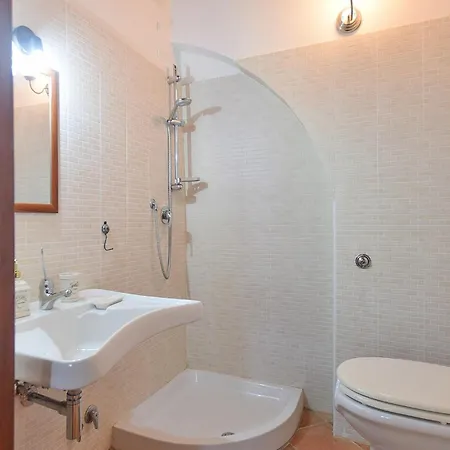 In Prignano Cilento With Wifi Holiday home Ogliastro Cilento